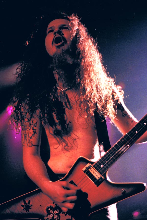 webDIMEBAG3FOTO.John-son